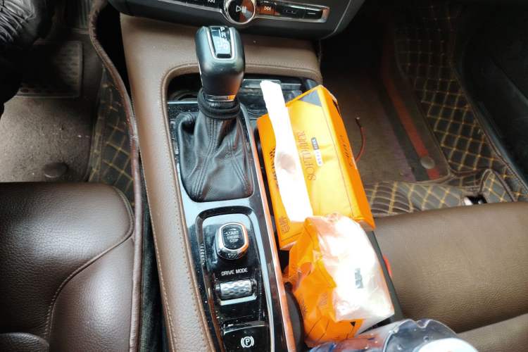 Used Volvo S90 2018 T4 Zhiyuan Edition