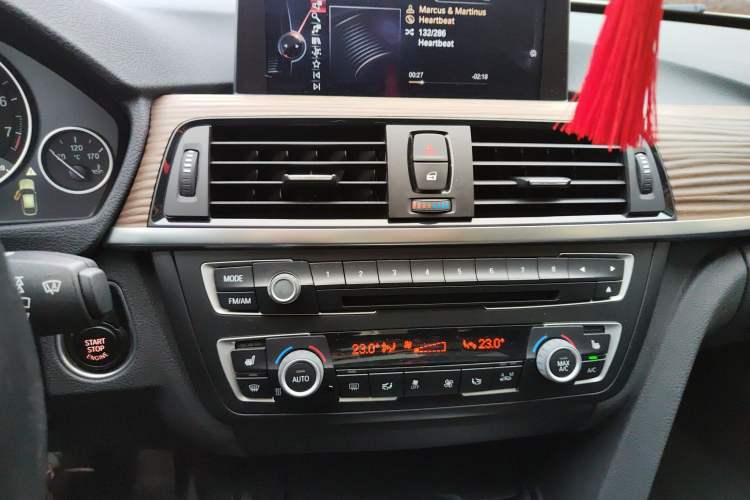 Used BMW 3 Series GT 2013 320i Sport Design Package
