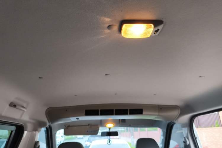 Used CHANGAN KAICHENG Ruixing M60 2023 1.5L GDI Elite-Class Passenger Vehicle 6/7 Seats
