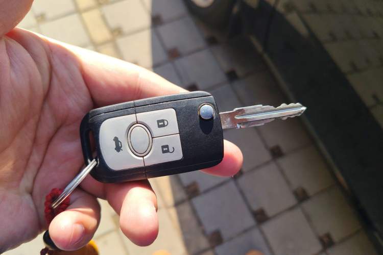 Used Buick Excelle 2013 1.5L Manual Luxury Model
