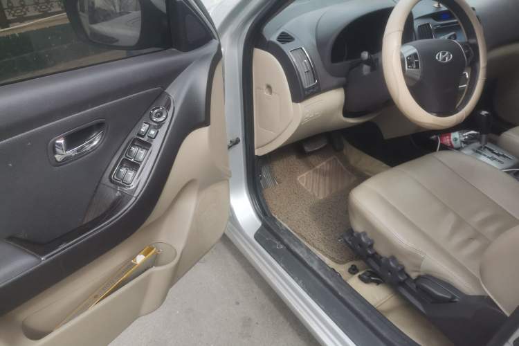 Used Hyundai Celesta 2011 1.6L Automatic Luxury Version