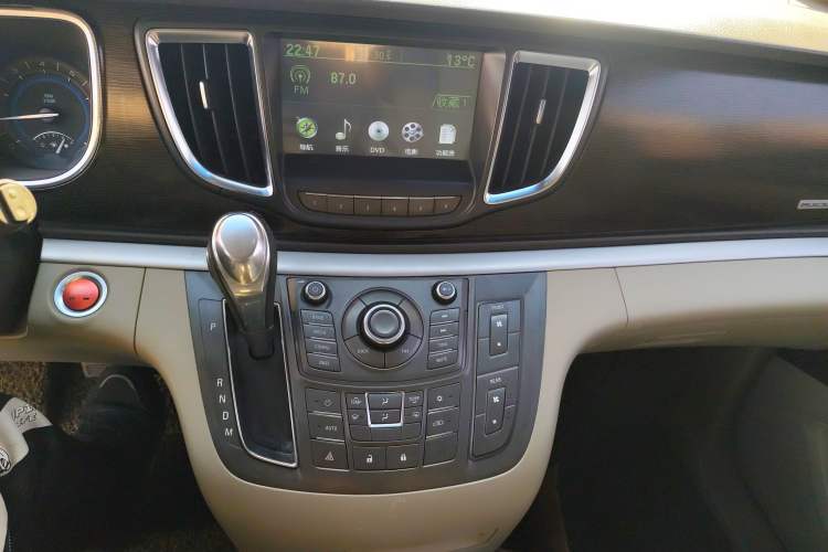 Used Buick GL8 2013 2.4L CT Luxury Business Comfort Edition