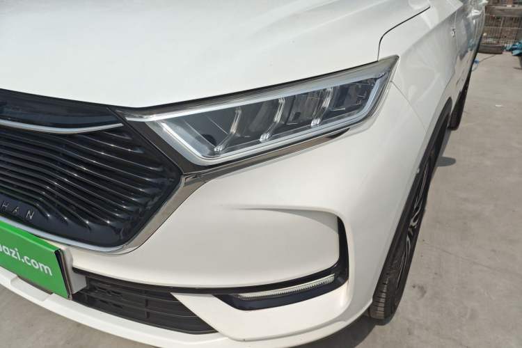 Used CHANGAN OSHAN X7 2020 1.5T Automatic Luxury Version