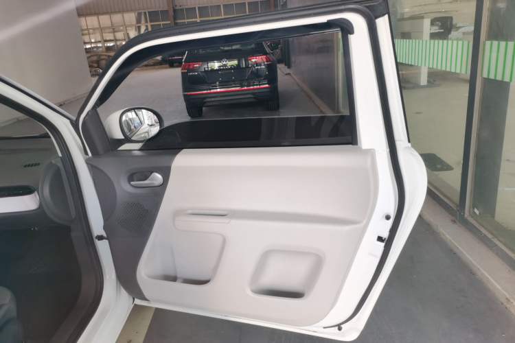 Used Changan Lumin 2023 205km Xiangqin Version