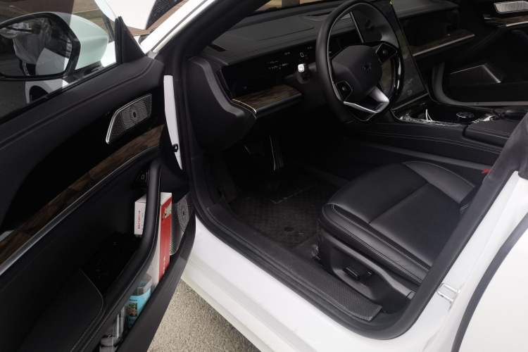 Used NETA S 2023 Pure Electric 520km Rear-Drive Lite Version
