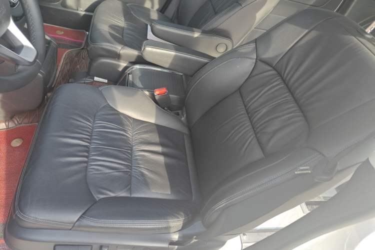 Used Honda Odyssey 2024 2.0L eHEV Sharp·Leading Edition Left Front Seat