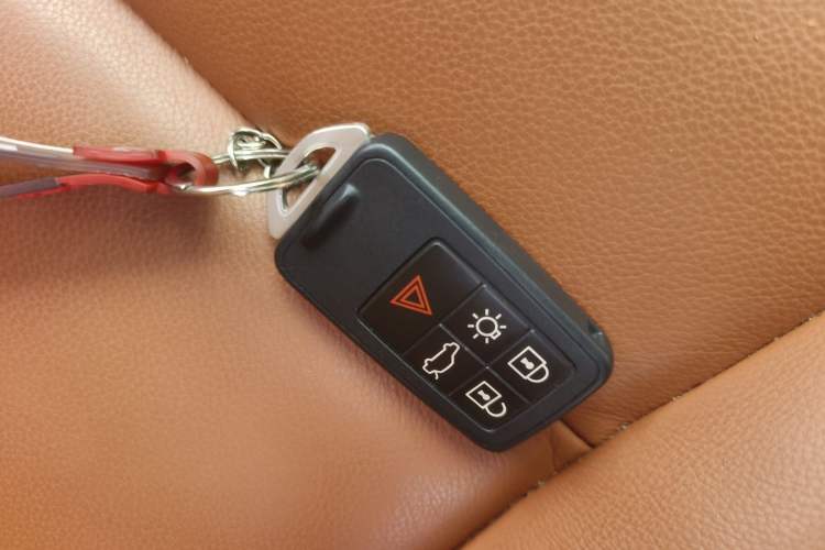 Used Volvo S60 2017 S60L T3 Smart Upgrade Edition
