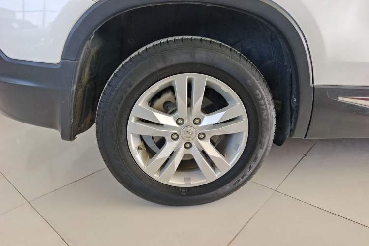 Used CHANGAN CS75 2017 Shangkui Edition 1.8T Automatic All-Wheel-Drive Elite Model
