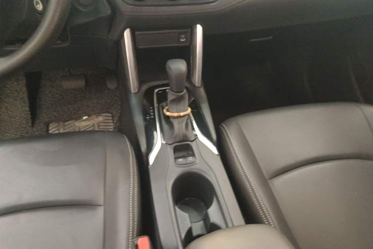 Used Toyota Corolla Cross 2024 2.0L Pioneer Edition Gear Lever