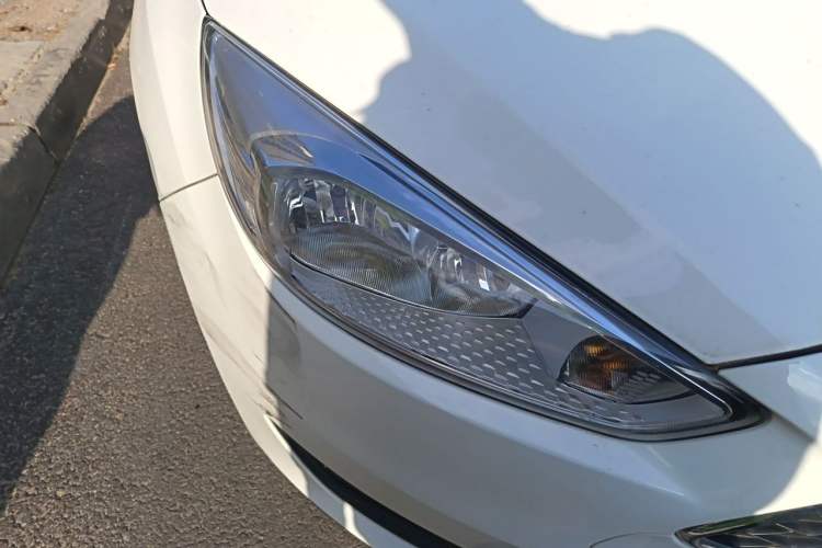 Used Ford Focus 2018 Hatchback Classic 1.6L Automatic Trendy SmartDrive Edition