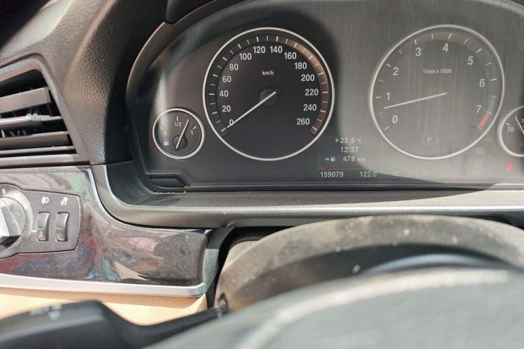 Used BMW 5 Series 2011 520Li Elegant Model