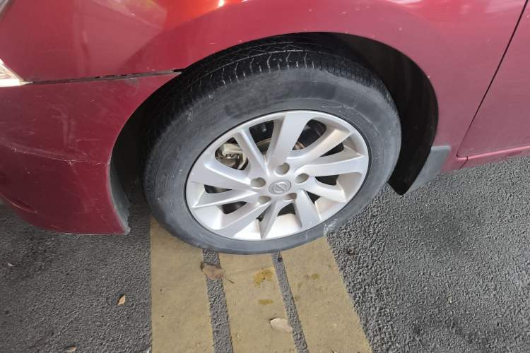 Used Nissan Sylphy 2014 1.6XV CVT Deluxe Edition