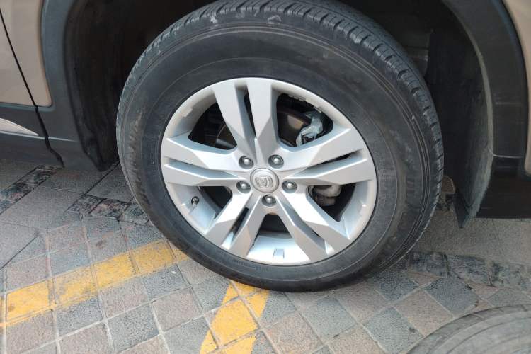 Used Changan CS75 2017 Shangkui Edition 1.5T Automatic Fengyue Model