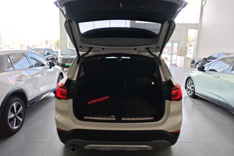 Used BMW X1 New Energy 2019 xDrive25Le Mileage Upgrade Version