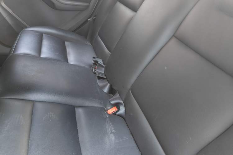 Used Ford Focus 2013 Hatchback Classic 1.8L Automatic Base Model