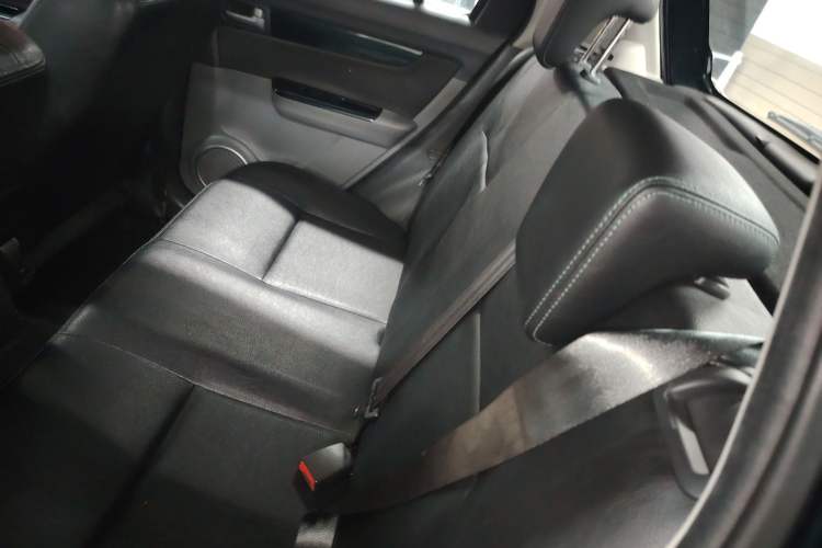 Used Suzuki Swift 2016 1.5L Automatic Fashionable Coolplay Edition Left Rear Seat