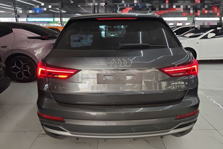 Used Audi Q3 2022 40 TFSI Fashion Dynamic Model