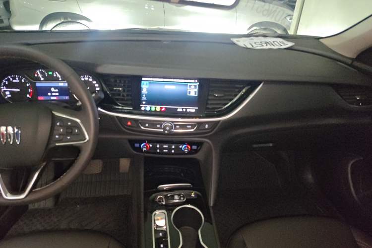 Used Buick Regal 2024 25T Deluxe Edition
