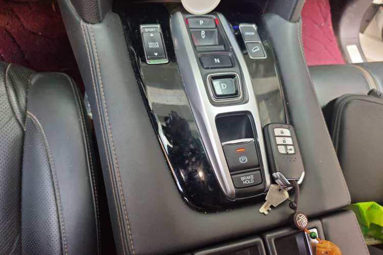 Used Honda UR-V 2020 370TURBO Four-Wheel Drive Prestige Edition