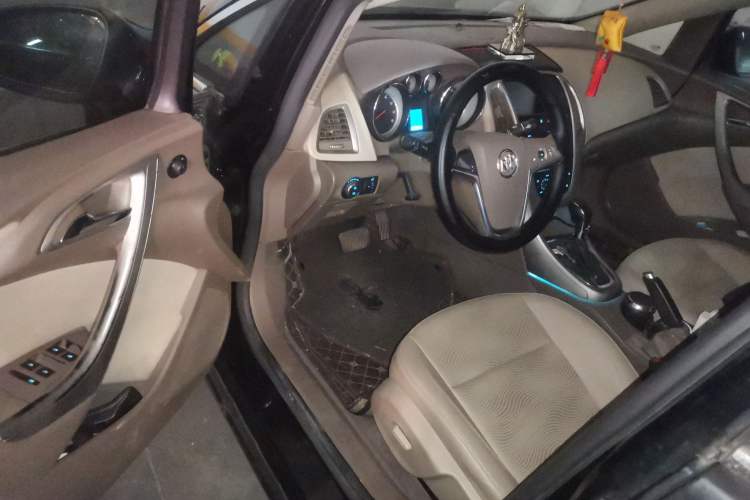 Used Buick GT 2013 GT 1.6L Automatic Fashion Edition
