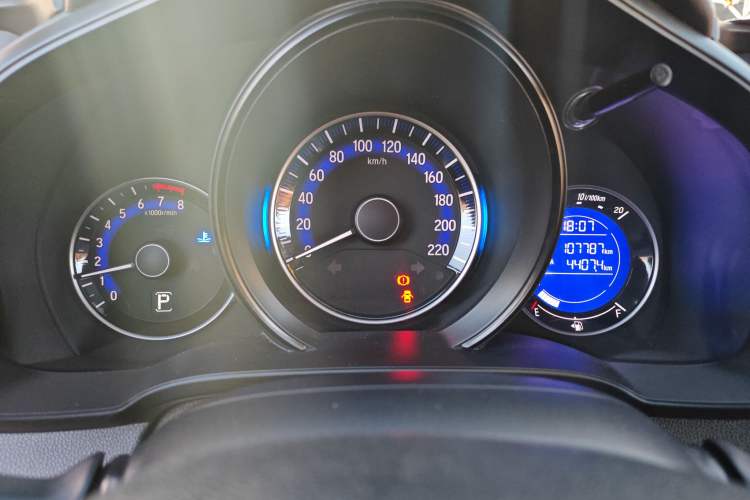 Used Honda Fit 2016 1.5L LXS CVT Comfort Sunroof Version
