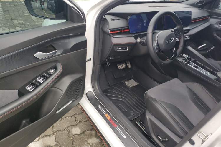 Used Geely Auto Binray 2022 Binrui COOL 1.5T DCT Electric Edition