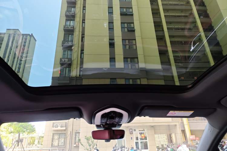 Used Porsche Macan 2023 Macan T 2.0T Headliner