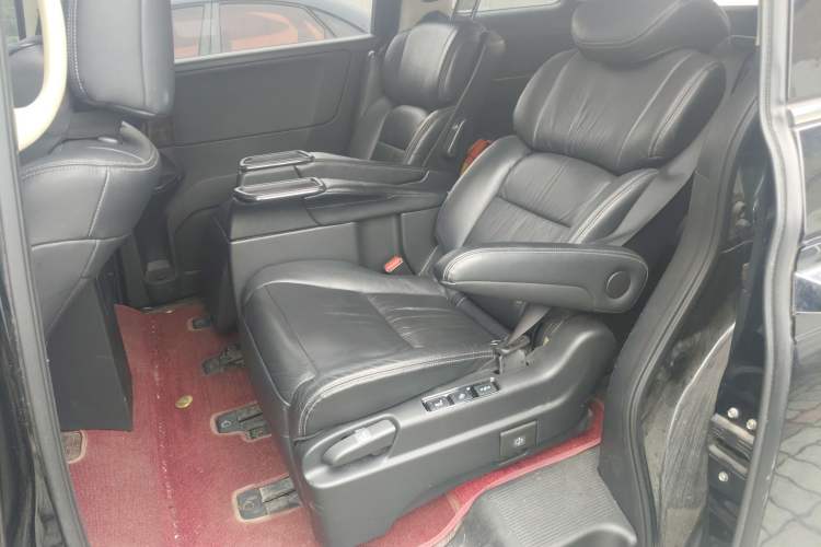 Used Honda Elysion 2016 2.4L Supreme Edition
