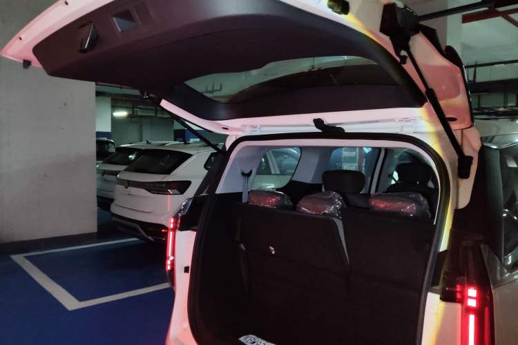 Used SAIC MAXUS Dajia 7 2024 Revised Version Super Hybrid Long-Range Edition Enjoyment Version