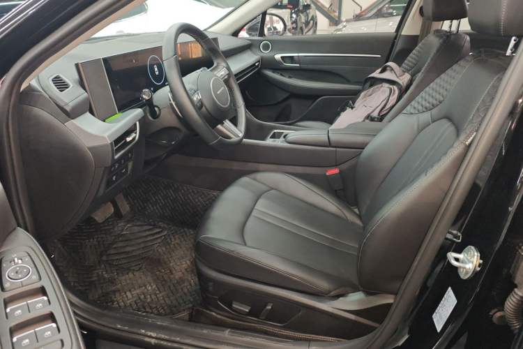 Used Hyundai Sonata 2024 1.5T Pro
