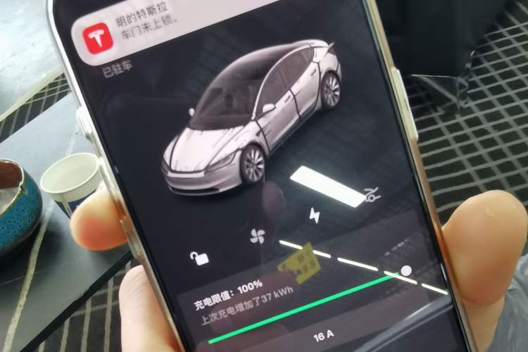 Used Tesla Model 3 2023 Rear-Wheel-Drive Version
