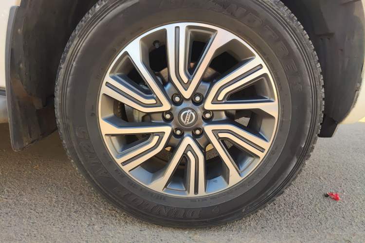 Used Nissan Terra 2020 2.5L XV 4WD Automatic Four-Wheel Drive Flagship Edition
