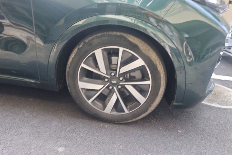 Used Li Auto L8 2023 Max model