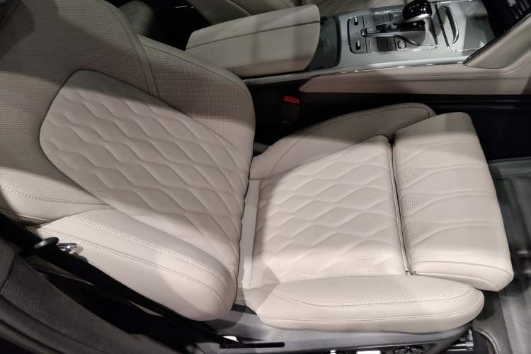 Used BYD Tang New Energy 2025 Intelligent Driving Version DM-i 115KM Flagship Edition Right Front Seat