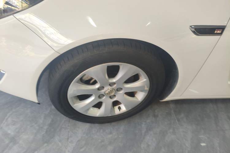 Used Buick Regal 2015 1.6T Leading Technology Model
