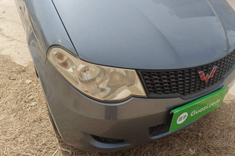 Used Wuling Hongguang 2013 1.5L Base Version
