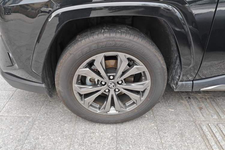 Used Toyota RAV4 2024 2.0L CVT Two-Wheel Drive Fashion Plus Edition