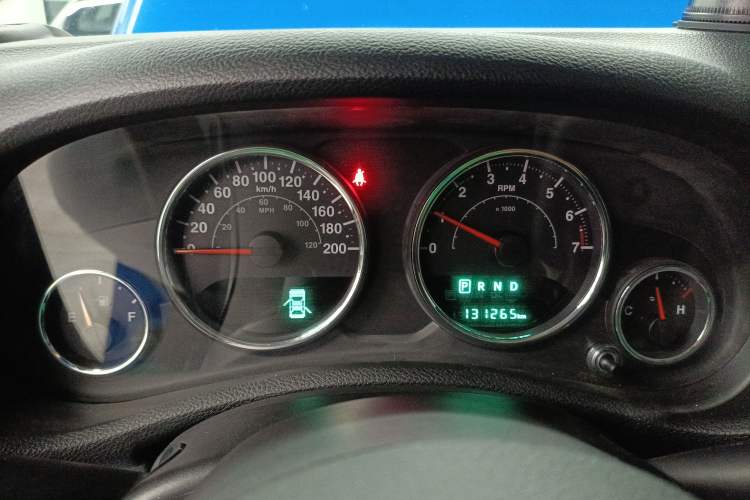 Used Jeep Wrangler 2014 3.0L Sahara Four-Door Edition