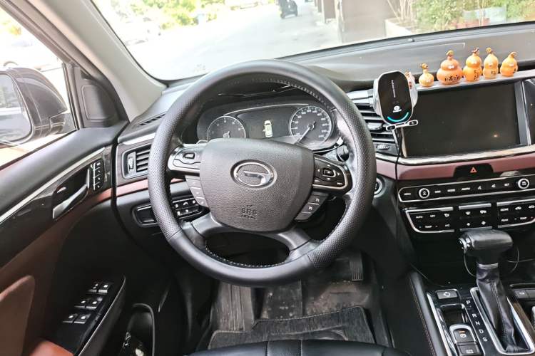 Used GAC Trumpchi GS8 2019 390T Two-Wheel Drive Luxury Smart Connectivity Version (7 Seats)
