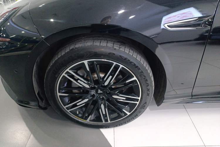 Used NETA S 2024 Revised Version Range-Extended 1060 AR-HUD Edition