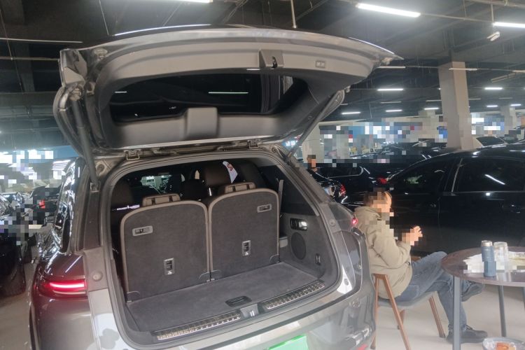 Used Li Auto L8 2023 Max model