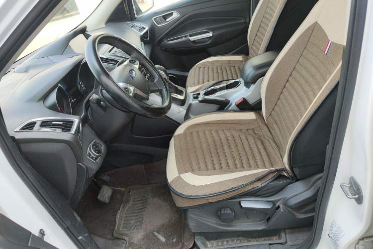 Used Ford Kuga 2013 1.6L GTDi Two-Wheel-Drive Comfort Model Left Front Seat