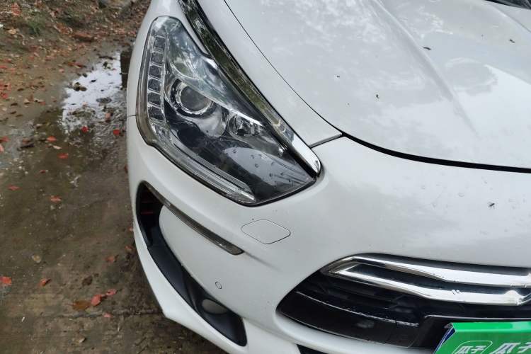 Used DS 5 2013 1.6T Prestige Edition THP200
