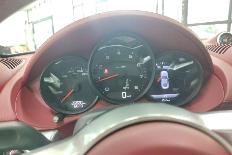 Used Porsche 718 2020 Cayman 2.0T
