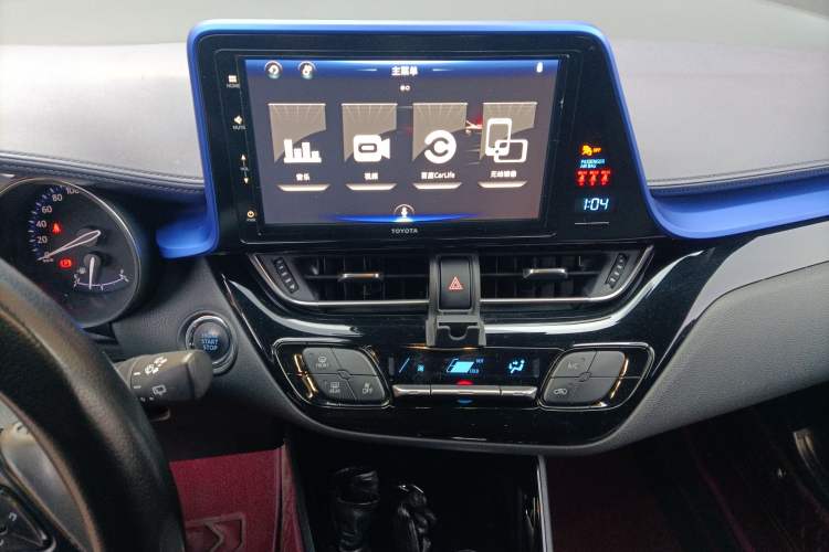 Used Toyota IZOA 2018 2.0L Yichi Edition China V Standard