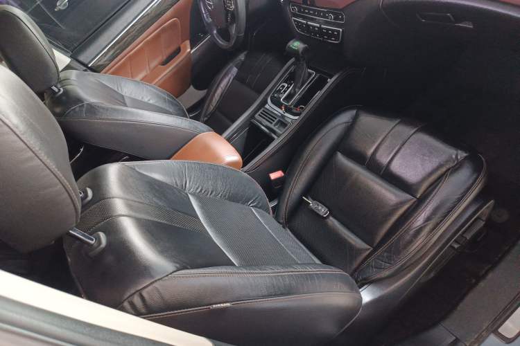 Used GAC Trumpchi GS8 2017 320T Two-Wheel Drive Luxury Edition (7 Seats)