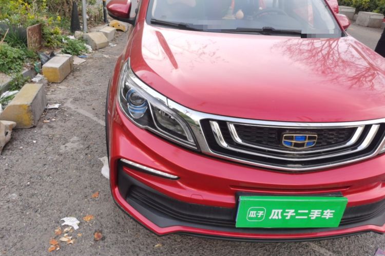 Used Geely Auto Vision X3 2019 Upgraded Model 1.5L CVT Elite Version Right Front Headlight