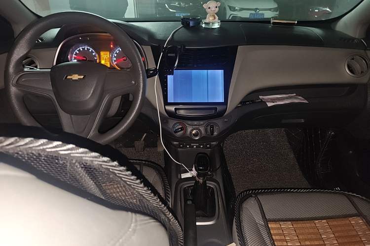 Used Chevrolet Sail 2015 Sail 3 1.5L Manual with Ideal Sunroof Edition