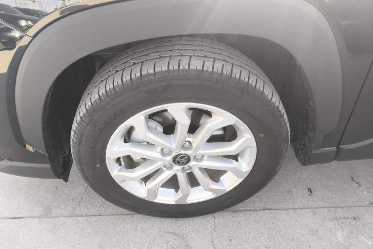 Used Toyota FRONTLANDER 2024 2.0L CVT Elite Plus Edition