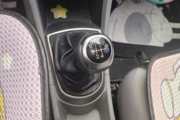 Used Hyundai Verna (older generation) 2014 1.4L Manual Smart GLS Trim
